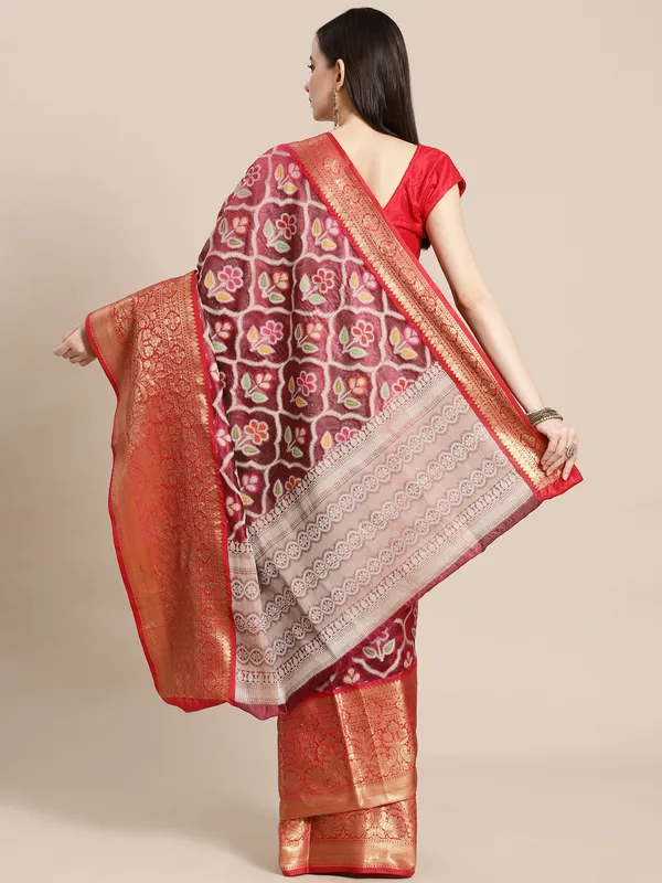 Magenta_Art_Silk_Banarasi_Sarees_For_Women_GEASF_21