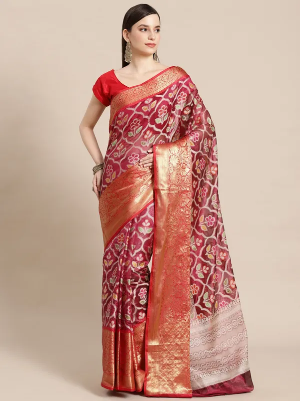 Magenta_Art_Silk_Banarasi_Sarees_For_Women_GEASF_21