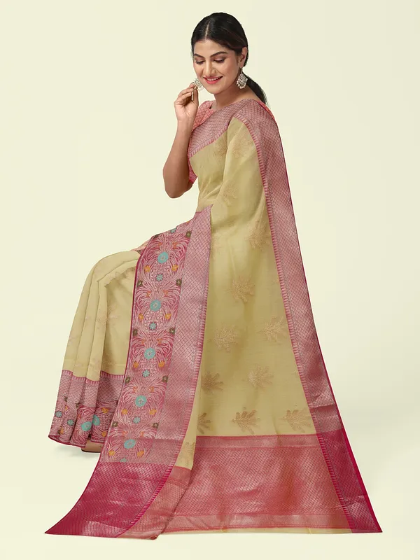 Beige_Cotton_Blend_Banarasi_Sarees_For_Women