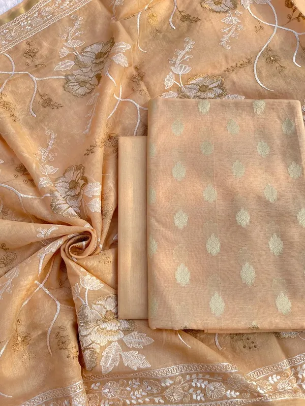 Pure_Mercerized_Cream_Floral_Booti_Banarasi_Suit_with_Heavy_Thread_work_Jaal_Dupatta_1250SKL_PME9