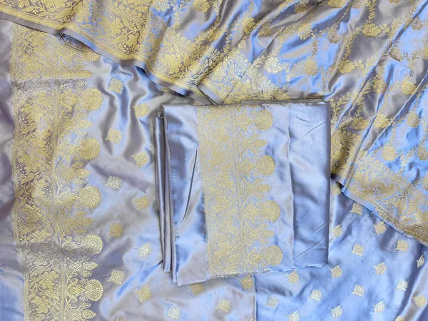 Grey_Mashru_Silk_Floral_Zari_Booti_with_Zari_Jaal_Dupatta_Handloom_Banarasi_3_pcs_Suit_Set_3000AJ_MSR6