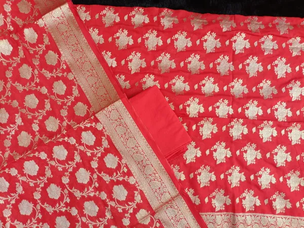 Red_Georgette_Silk_Floral_Banarasi_Suit_Set_1200SKL_GS4