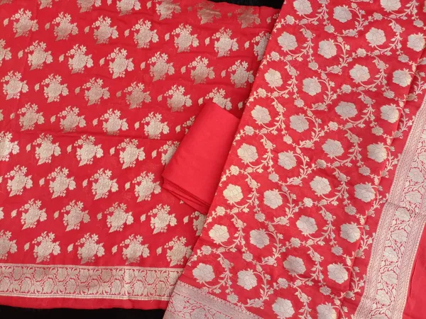 Red_Georgette_Silk_Floral_Banarasi_Suit_Set_1200SKL_GS4