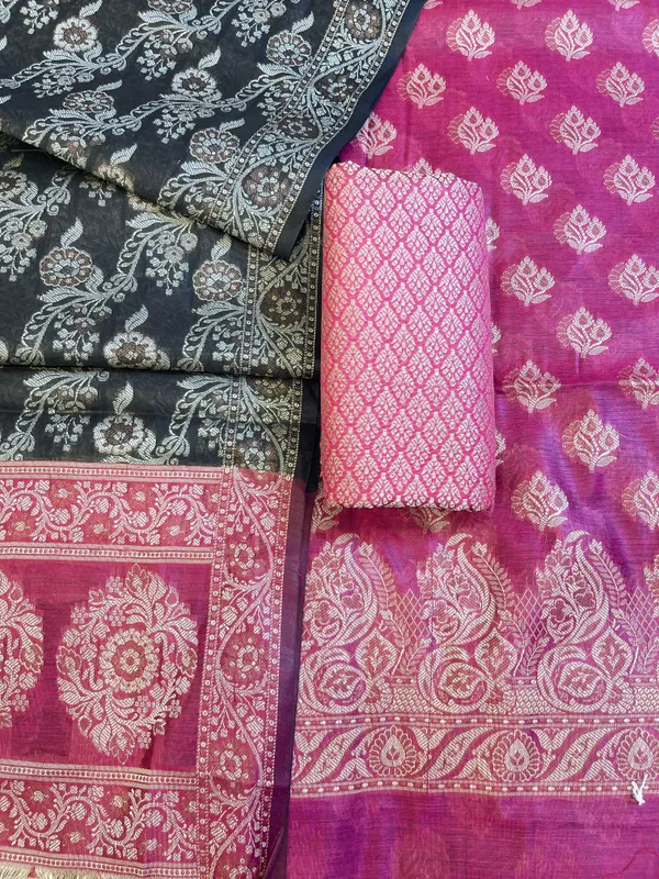 Magenta_Cotton_Floral_Resham_Booti_Contrast_Black_Dupatta_Banarasi_Suit_600AJ_PJS13