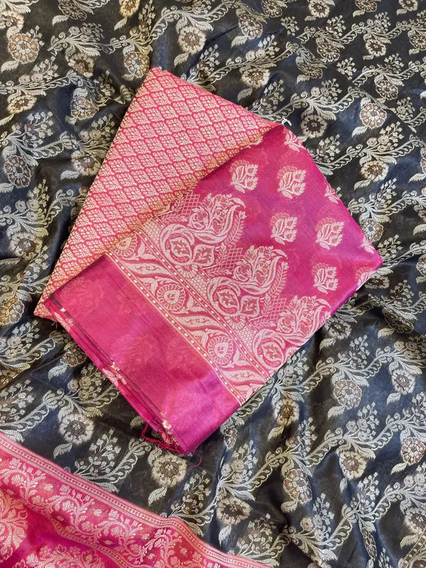 Magenta_Cotton_Floral_Resham_Booti_Contrast_Black_Dupatta_Banarasi_Suit_600AJ_PJS13