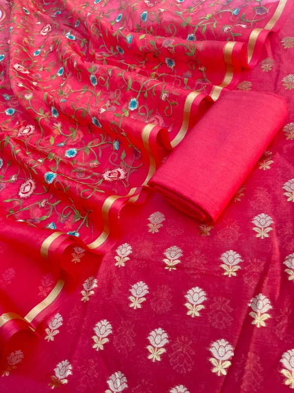 Strawberry_Pink_Pure_Mercerise_Silk_Silver_Gold_Zari_Booti_with_Organza_Embroidery_Dupatta_Suit_Set