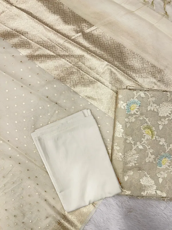Pure_Mercerised_White_Floral_Minakari_Handbrush_Jaal_With_Chunri_Booti_Dupatta_Skl_Pmh5