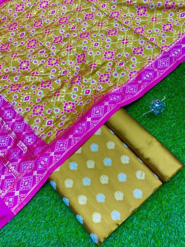 Mustard_Yellow_Katan_Silk_Silver_Gold_Zari_With_Patola_Weave_Dupatta_Skl_Ks18