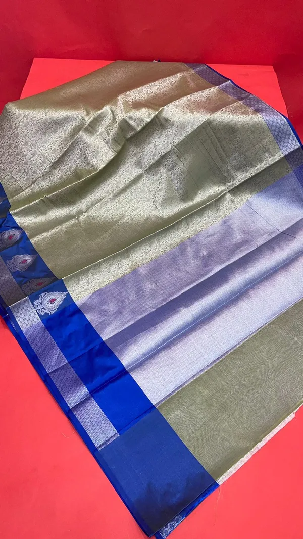 Green_Kanjeevaram_Banarasi_Sarees_For_Women_GEMA19