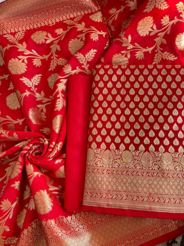 Red_Katan_Upada_Silk_Floral_Zari_Booti_Banarasi_Suit_with_Alfi_Zari_Jaal_Dupatta__1250DAN_KU3