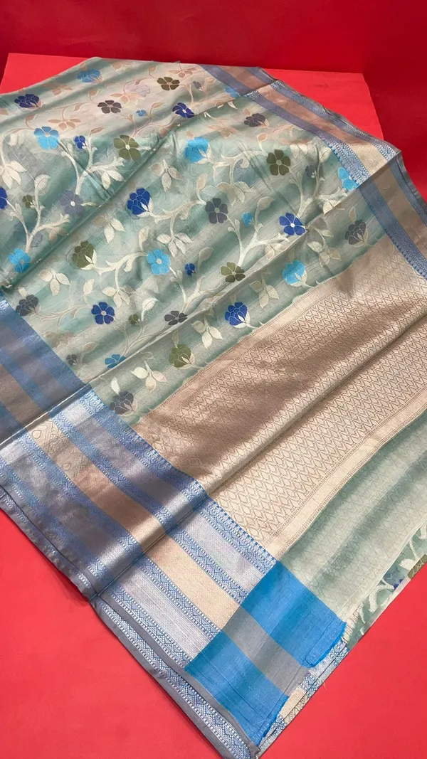 Grey_Matka_Silk/Silk_Blend_Banarasi_Sarees_For_Women_GEMTKSLK_195