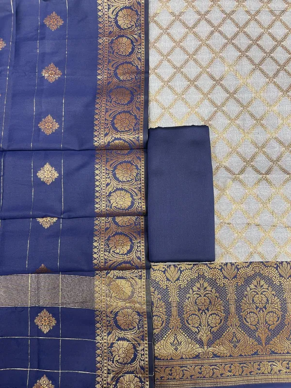 Off_White_Cotton_Silk_Nanarasi_3_pcs_Suit_Set__with_Contrast_Navy_Blue_Dupatta_650ASD_CS10
