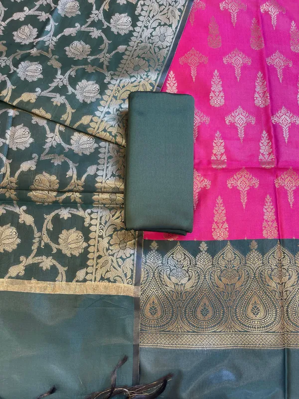 Magenta_Art_Silk_Floral_Zari_Booti_Contrast_Banarasi_Suit_with_Darkgreen_Dupatta_625AJ_TPT29