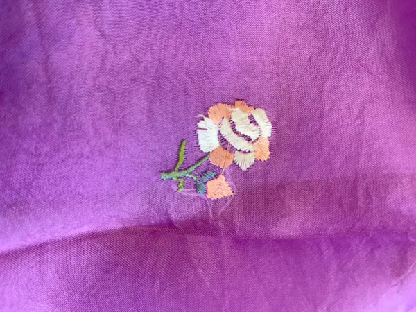 Pure_Handloom_Purple_Kora_Organza_Resham_Floral_Booti_Embroidered_Mina_Border_Banarasi_Saree_480AJ_ME3