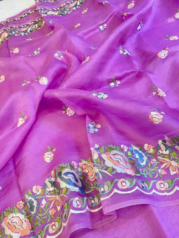 Pure_Handloom_Purple_Kora_Organza_Resham_Floral_Booti_Embroidered_Mina_Border_Banarasi_Saree_480AJ_ME3