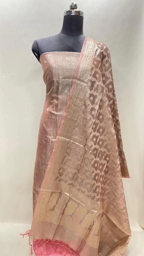 Humairah_Baby_Pink_Crush_Tissue_Floral_Zari_Booti_3_pcs_Suit_Set_with_Plain_Bottom_and_Floral_Zari_Checkered_Booti_Baby_Pink_Dupatta