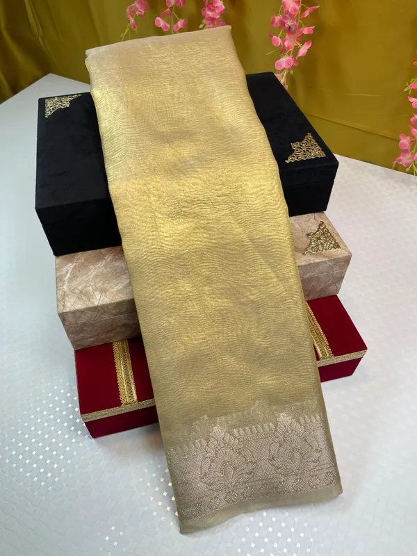 Gold_Crush_Tissue_Silk_Contrast_Silver_Border_Banarasi_Saree_MS_CR2