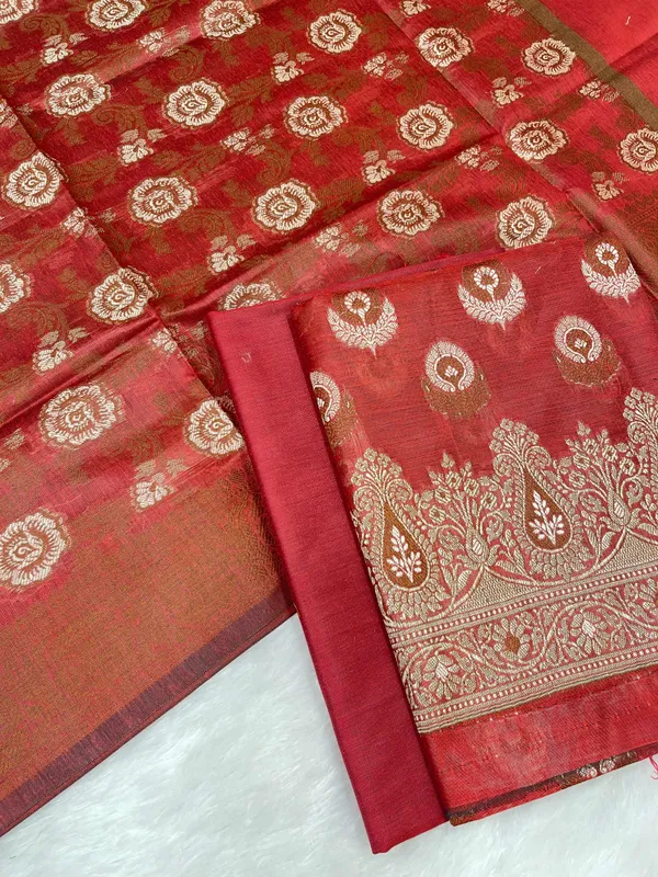 Humairah_Red_Cotton_Floral_Zari_Resham_Mina_Boota_3_pcs_Suit_set_with_Plain_Bottom_and_Floral_Zari_Mina_Jaal_Red_Dupatta