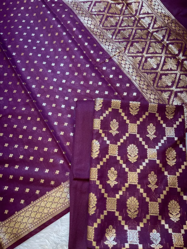 Purple_Mescrize_Cotton_Geometrical_Banarasi_3_pcs_Suit_Set_1100SKL_MS4