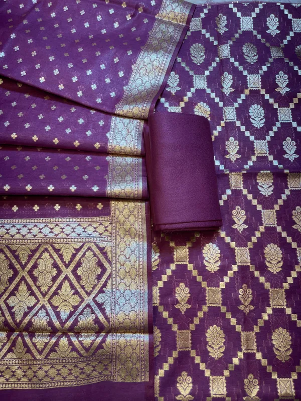 Purple_Mescrize_Cotton_Geometrical_Banarasi_3_pcs_Suit_Set_1100SKL_MS4