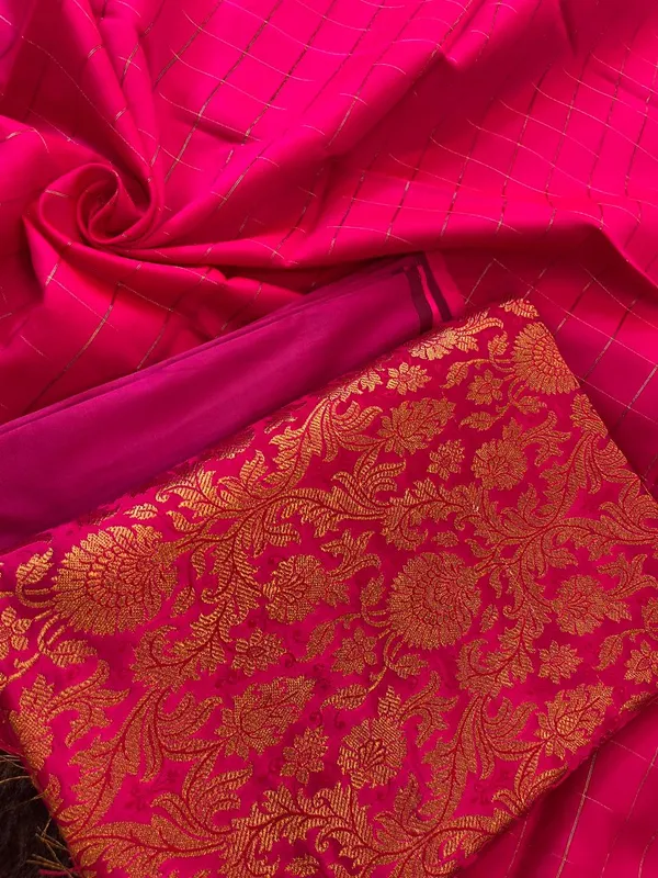 Magenta_Katan_Silk_Brocade_Kimkhab_Banarasi_Suit_850SKL_KB4