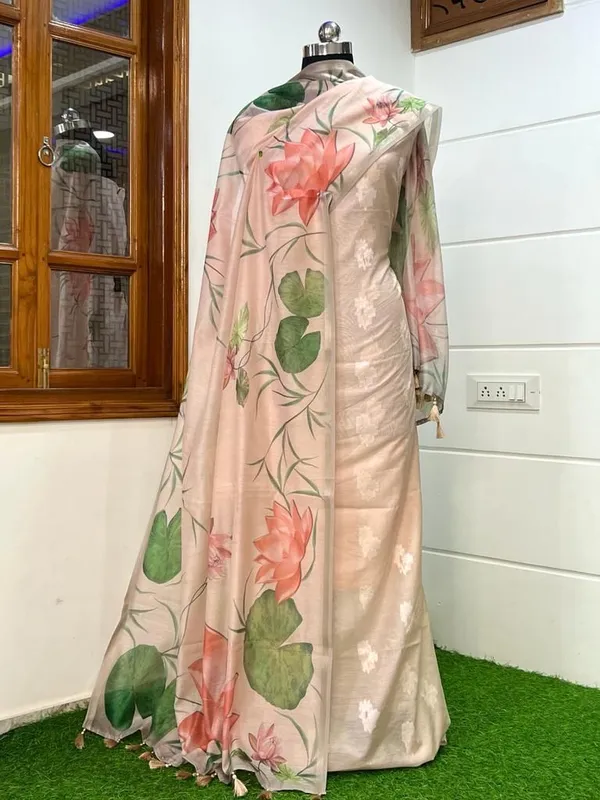 Peach_Pure_Mercerise_Resham_Zari_Booti_with_Chanderi_Silk_Print_Dupatta_Banarasi_3_pcs_Suit_Set_1000SKL_PMC7