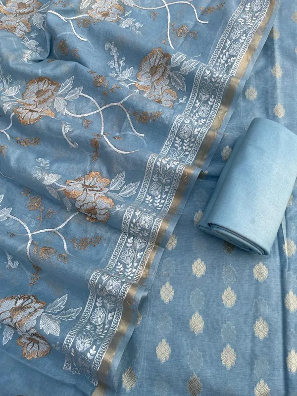 Pure_Mercerized_Grey_Floral_Booti_Banarasi_Suit_with_Heavy_Thread_work_Jaal_Dupatta_1250SKL_PME4