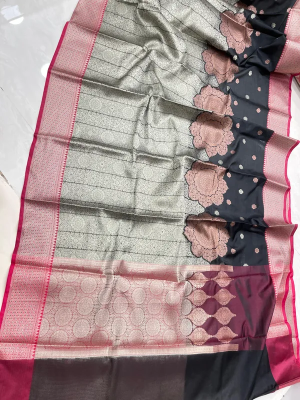 Humairah_Presents_Black_Art_Silk_Floral_Copper_Zari_Boota_with_Contrast_Maroon_Pallu_Banarasi_Zari_Border_with_Maroon_Multi_Stripe_Blouse