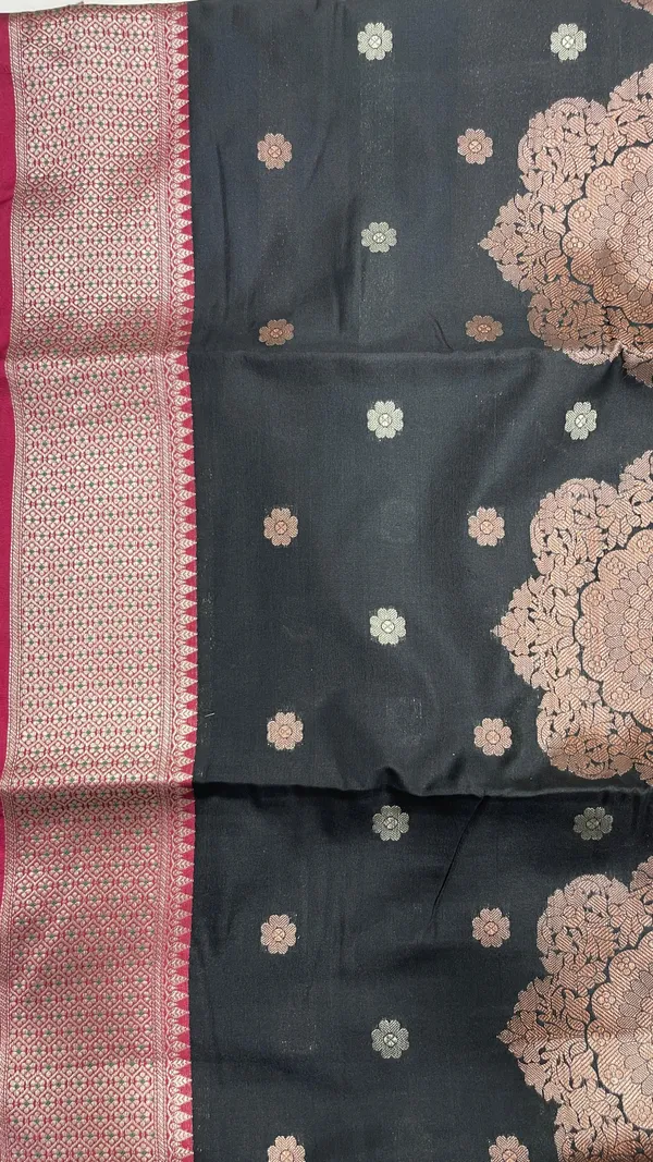 Humairah_Presents_Black_Art_Silk_Floral_Copper_Zari_Boota_with_Contrast_Maroon_Pallu_Banarasi_Zari_Border_with_Maroon_Multi_Stripe_Blouse