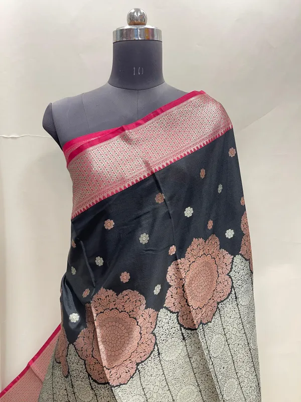 Humairah_Presents_Black_Art_Silk_Floral_Copper_Zari_Boota_with_Contrast_Maroon_Pallu_Banarasi_Zari_Border_with_Maroon_Multi_Stripe_Blouse