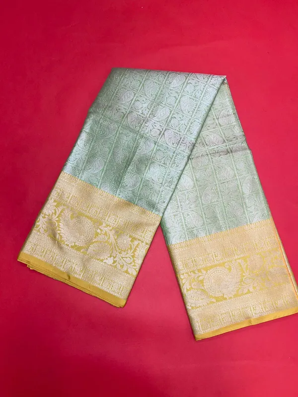 Green_Kanjeevaram_Banarasi_Sarees_For_Women_GEMA31