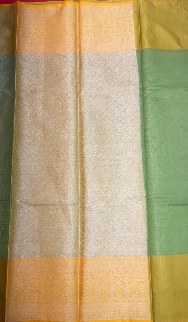 Green_Kanjeevaram_Banarasi_Sarees_For_Women_GEMA31