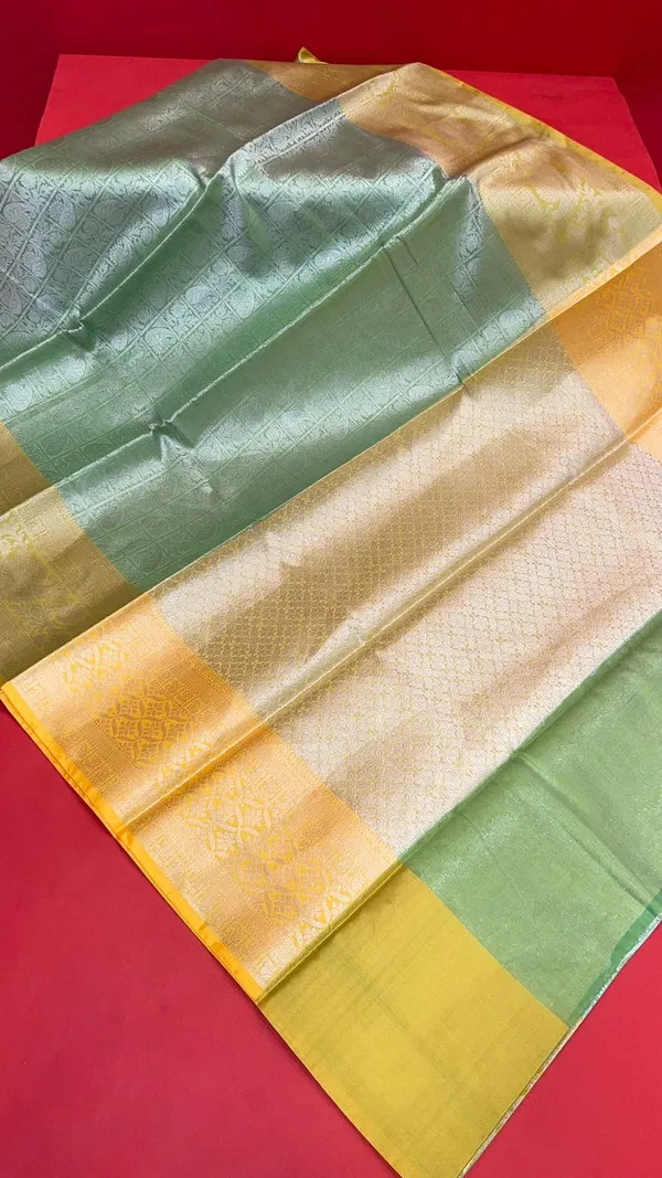 Green_Kanjeevaram_Banarasi_Sarees_For_Women_GEMA31