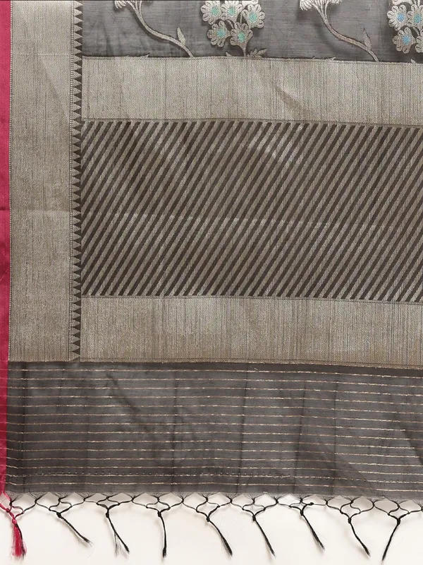 Black_Masrise_Cotton/Cotton_Banarasi_Sarees_For_Women