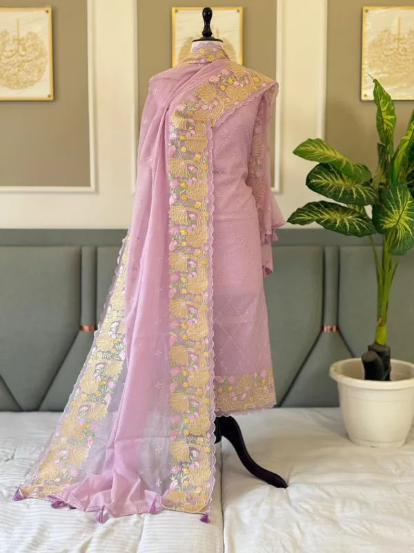 Light_Lavander_Mal_Chanderi_Tissue_Applique_Embroidery_Banarasi_Suit_With_Applique_Border_Dupatta_220PNJ_MLA13