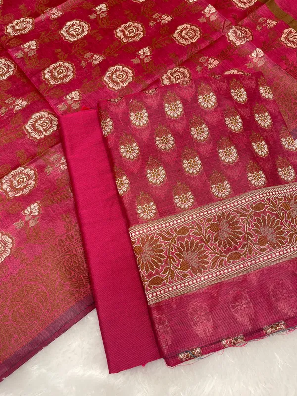 Humairah_Magenta_Cotton_Floral_Resham_Mina_Booti_3_pcs_Suit_set_with_Plain_Bottom_and_Resham_Zari_Mina_Floral_Boota_Magenta_Dupatta