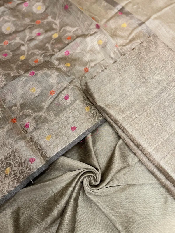 Humairah_Tussar_Cotton_Floral_Zari_Chunri_Booti_3_pcs_Suit_set_with_Plain_Bottom_and_Floral_Zari_Minakari_Jaal_Tussar_Dupatta