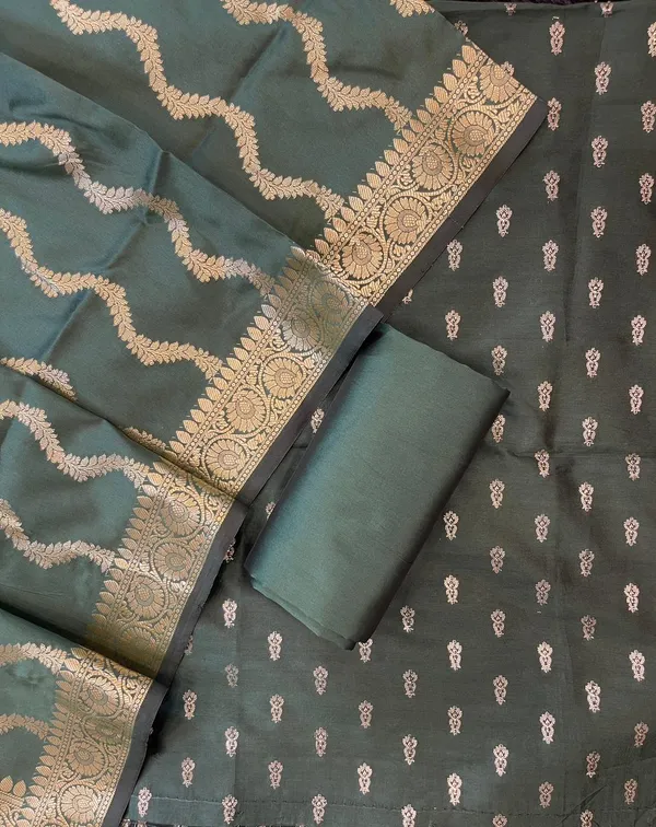 Dark_Green_Katan_Silk_Floral_Zari_Booti_with_Zig-Zag_Dupatta_Banarasi_Suit__700SKL_KSA52