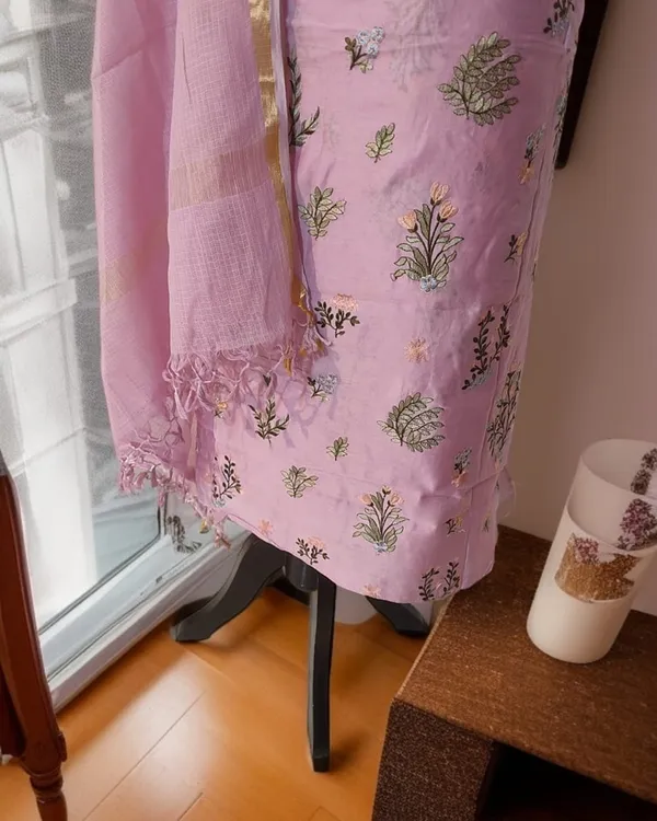 Pink_Chiniya_Silk_Embroidery_Booti_Daman_Banarasi_Suit_with_Kota_Check_Dupatta_1000SKL_CSE6