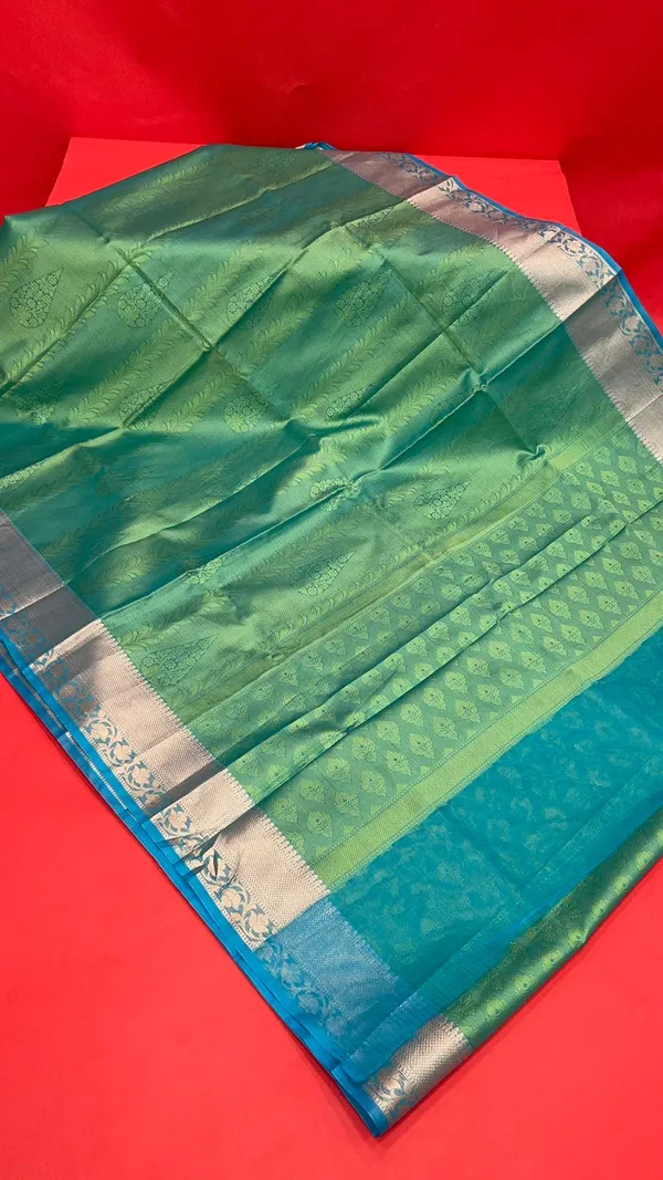 Green_Art_Silk/Tanchoi_Banarasi_Sarees_For_Women_GEBC16