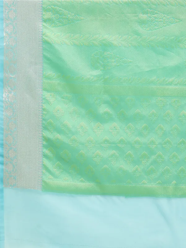 Green_Art_Silk/Tanchoi_Banarasi_Sarees_For_Women_GEBC16