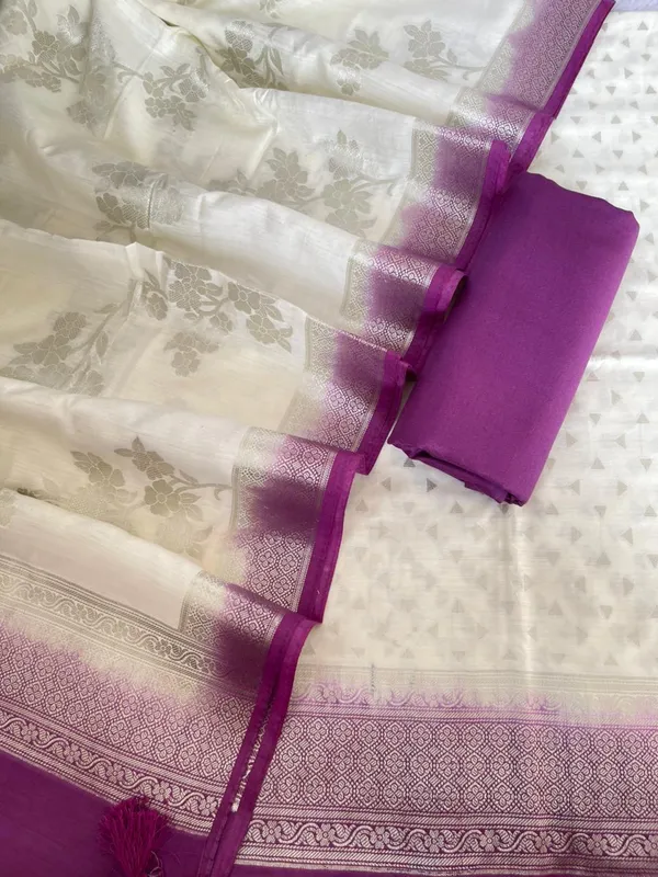 Off_white_Pashmina_Silk_Chunri_Zari_Booti_Banarasi_Suit_with_Contrast_Purple_Floral_Jaal_Dupatta_1250DAN_PMC6