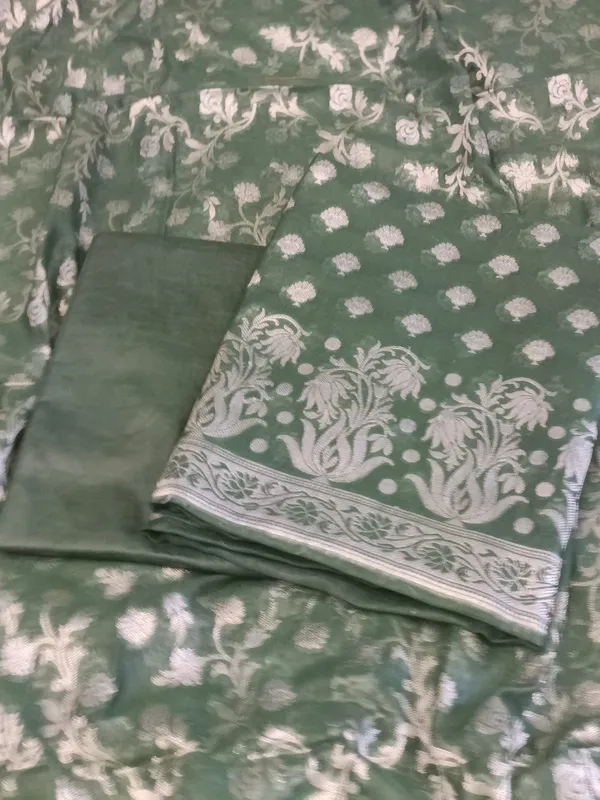 Darkgreen_Cotton_Dyable_Alfi_Zari_Booti_Banarasi_Suit_with_Floral_Zari_Jaal_Banarasi_Suit_13SHL_DAS7