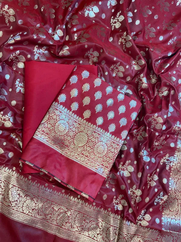 Red_Semi_Silk_Floral_Booti_Banarasi_3_pcs_Suit_Set_900AJ_SK3