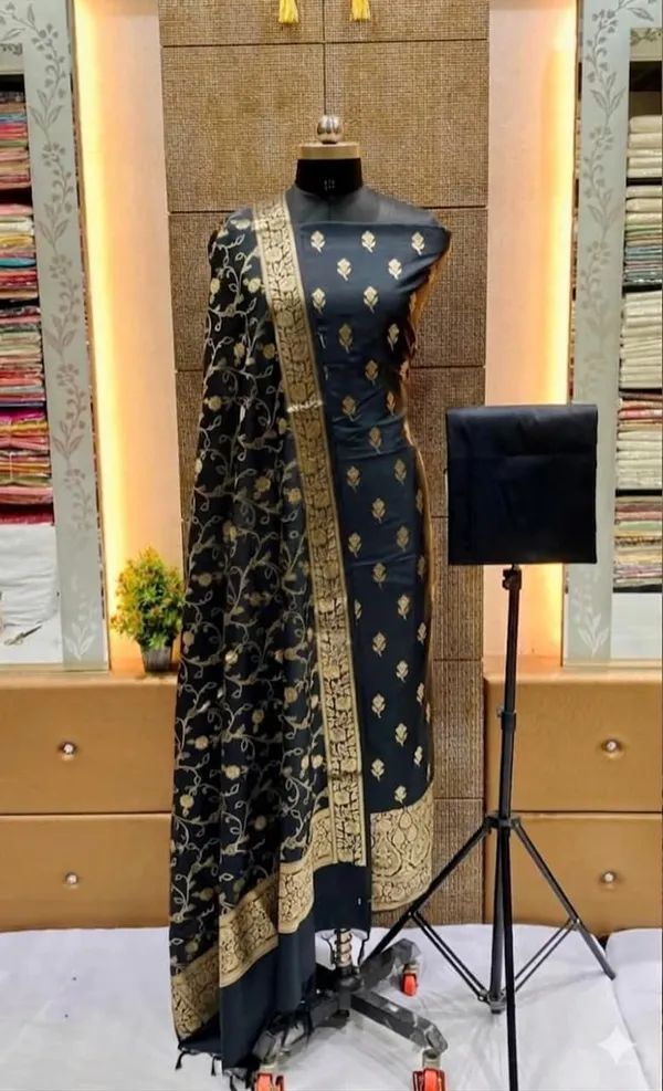Black_Katan_Silk_Floral_Zari_Booti_Daman_Banarasi_Suit_with_Alfi_Zari_Jaal_Dupatta_800SKL_KSD26
