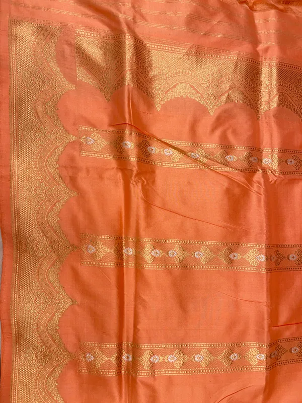 Pure_Handloom_Peach_Katan_Silk_Silver_Zari_Booti_Kadhwa_Banarasi_3_pcs_Suit_Set_14000PR_KS2