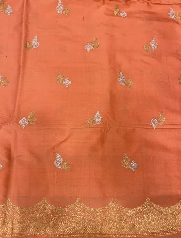 Pure_Handloom_Peach_Katan_Silk_Silver_Zari_Booti_Kadhwa_Banarasi_3_pcs_Suit_Set_14000PR_KS2