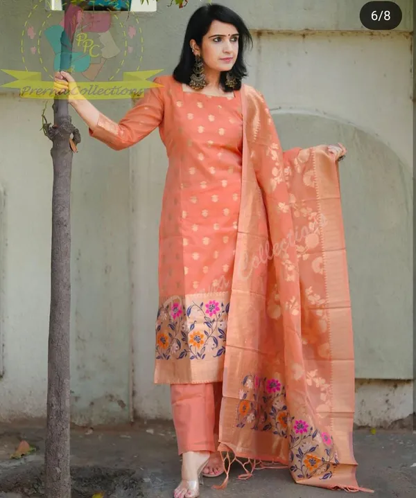 Peach_Cotton_Floral_Zari_Booti_Banarasi_Suit_with_Sleeves_and_Jamdani_Dupatta_650SKL_JM26