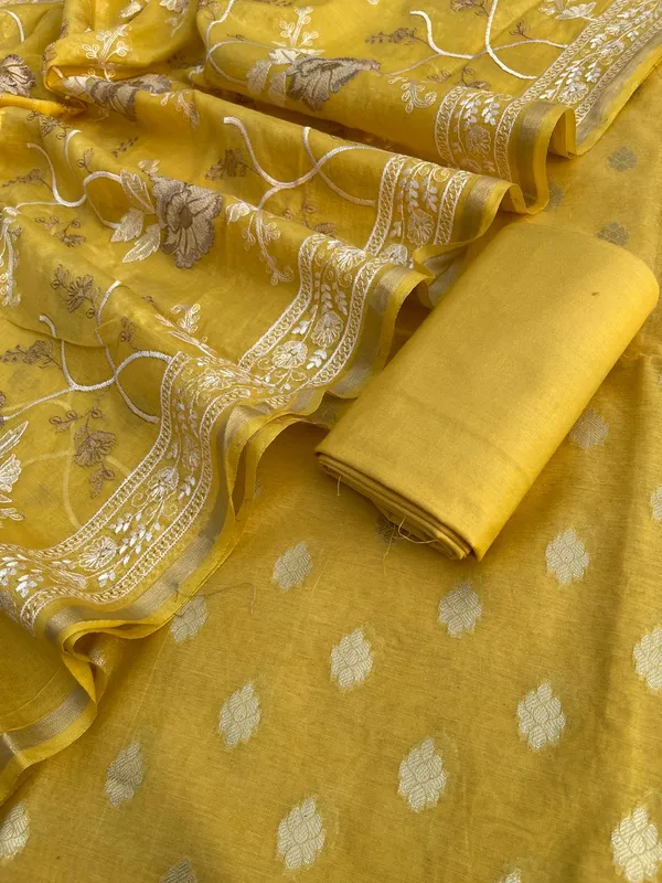 Pure_Mercerized_Mustard_Yellow_Floral_Booti_Banarasi_Suit_with_Heavy_Thread_work_Jaal_Dupatta_1250SKL_PME7