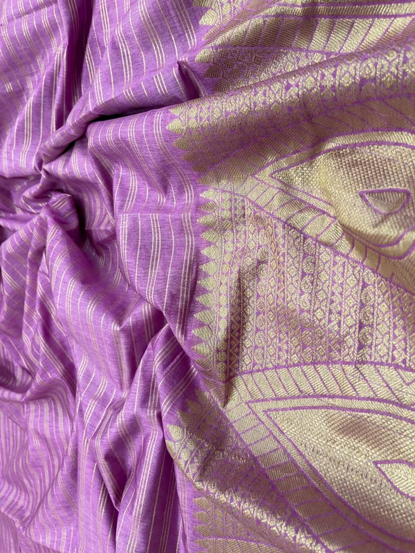 Light_Purple_Cotton_Stripe_Zari_Banarasi_Saree_ASDC_2